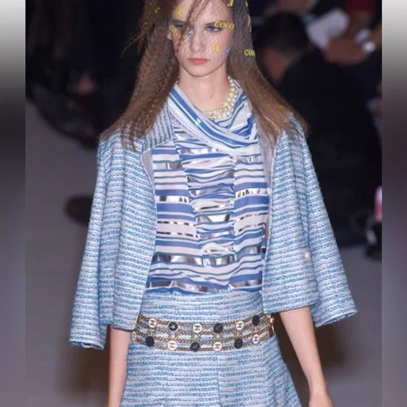 Chanel Star Chain Belt Gold 01P - Picture 7 of 9